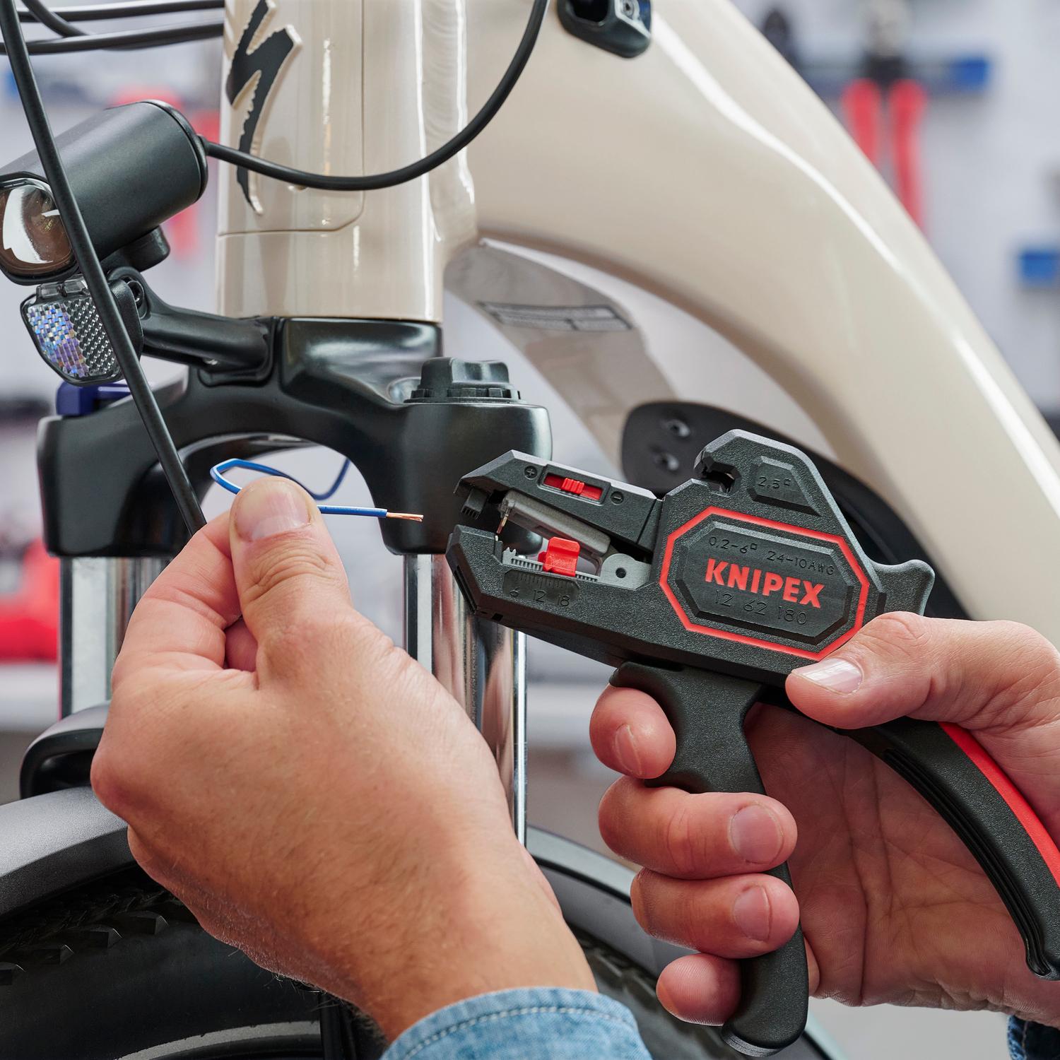 KNIPEX 7 1/4in Automatic Wire Stripper 10-24 AWG | AutoZone