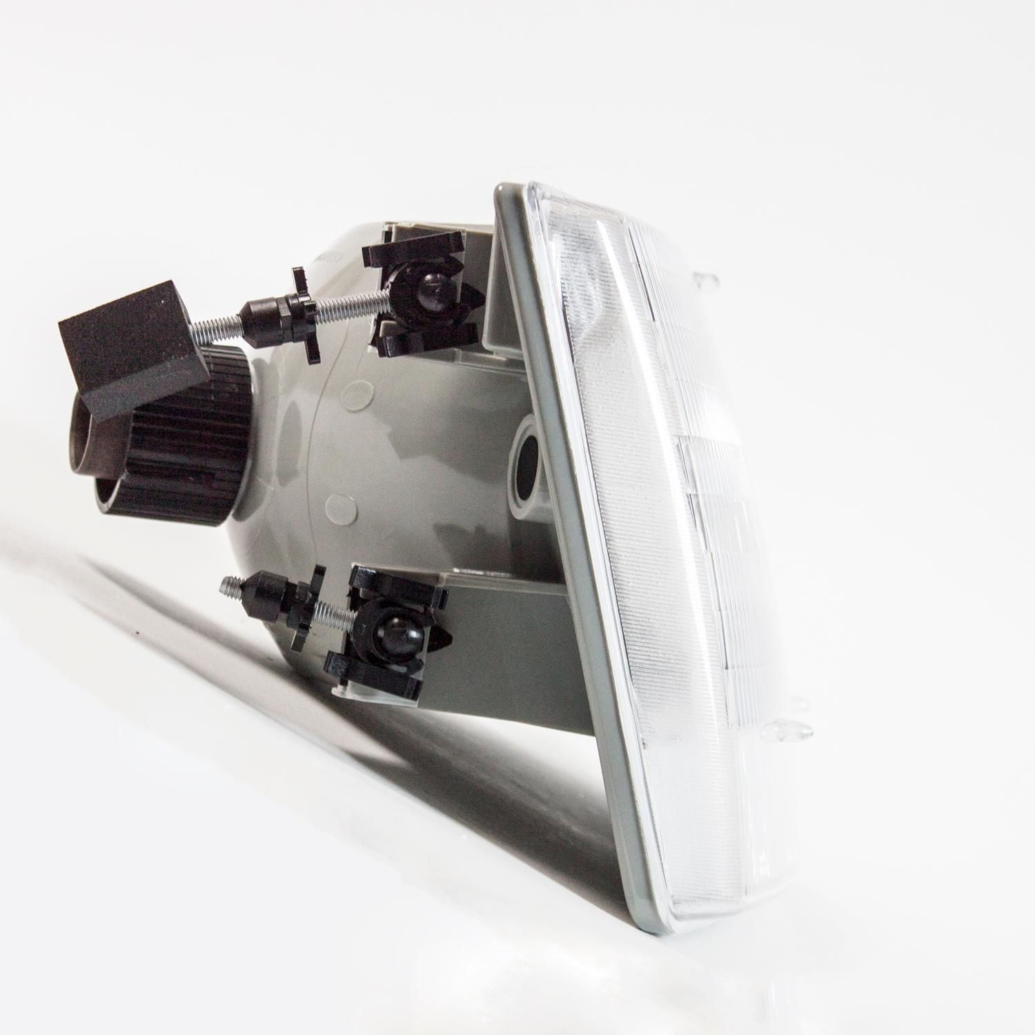 TYC Headlight Assembly 20-3519-80-9 | AutoZone