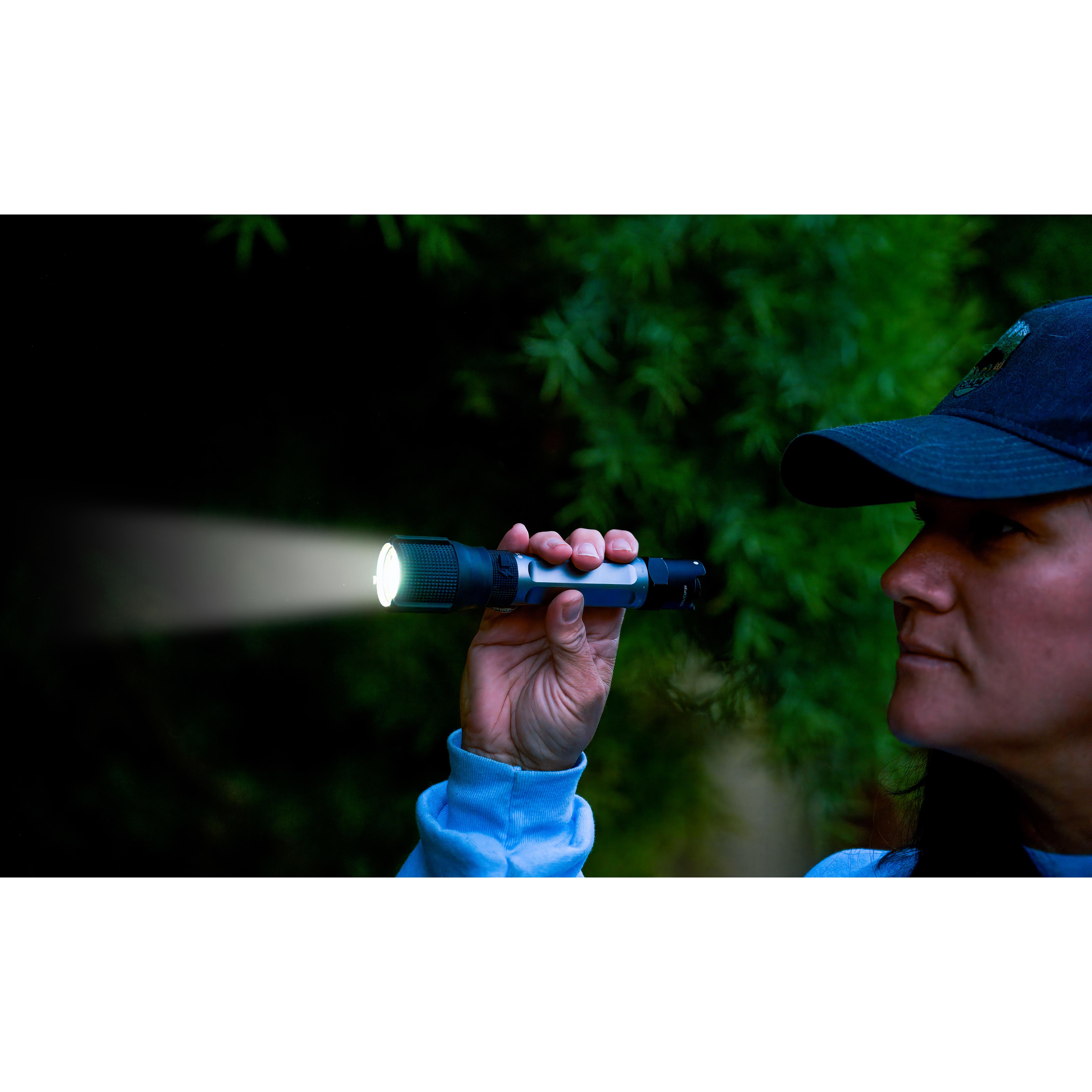 Police Security Flashlight 97805 | AutoZone