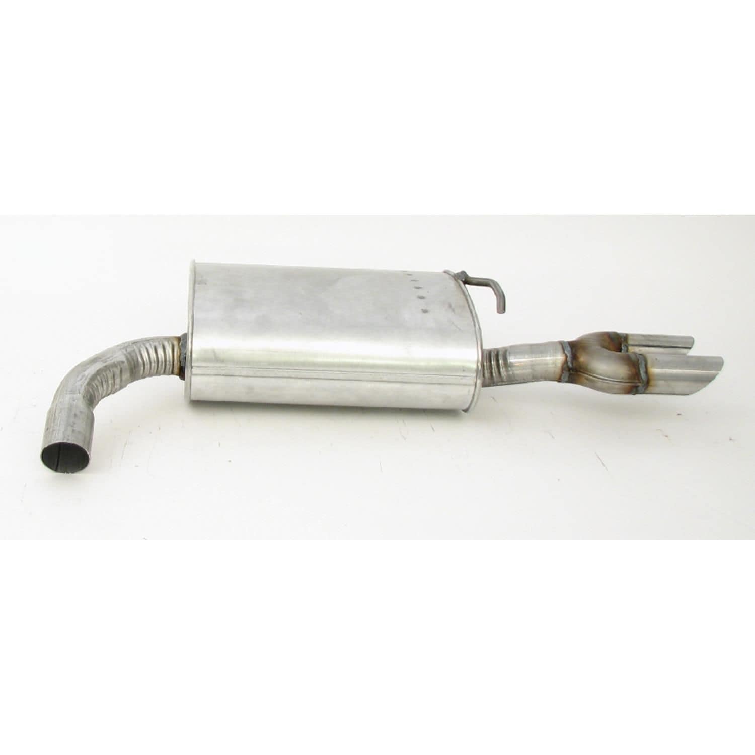 Walker Quiet-Flow Muffler 53687 | AutoZone