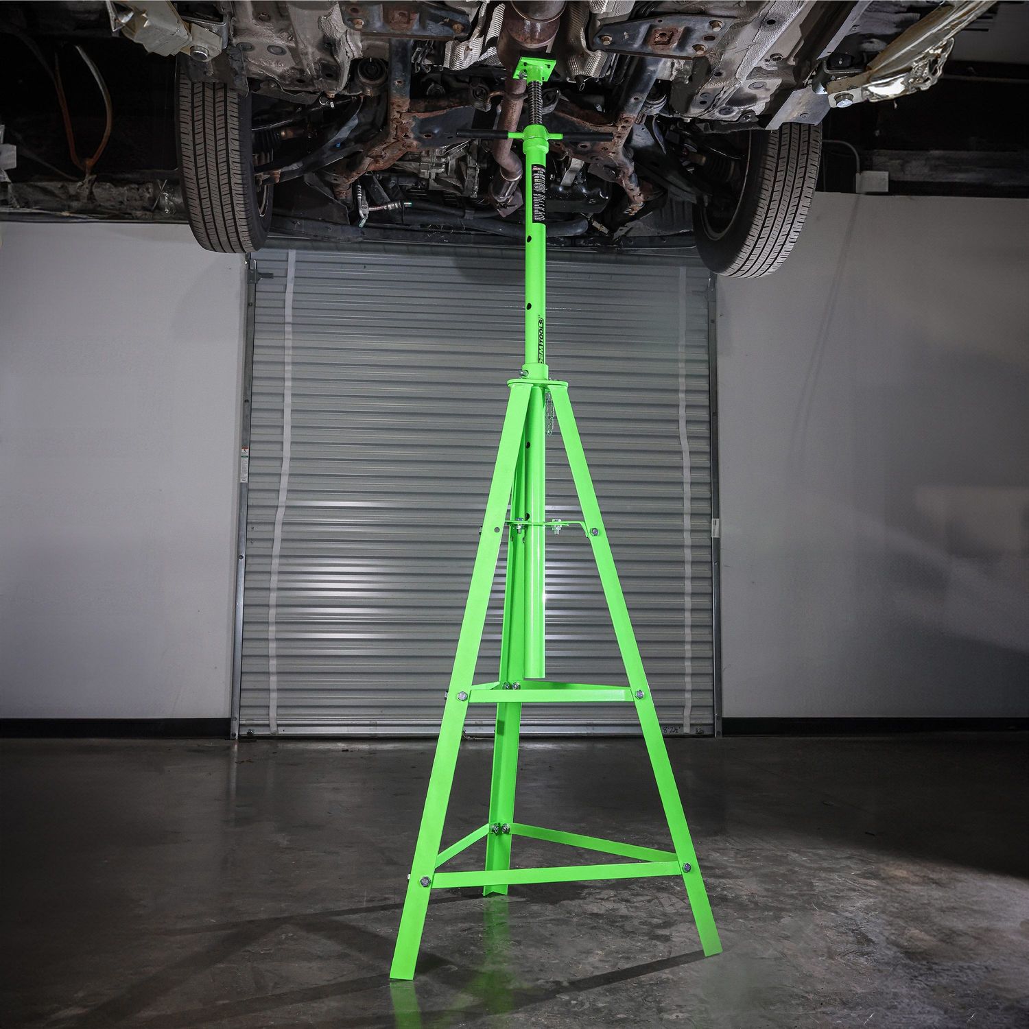 OEMTOOLS 2 Ton Underhoist Stand | AutoZone