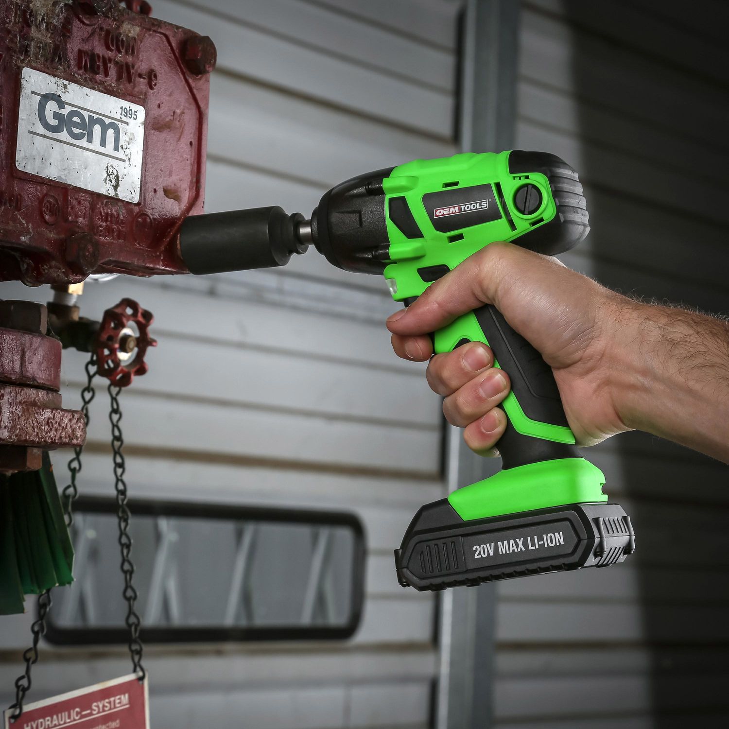 OEMTOOLS 3/8in Drive 20 Volt Lithium Ion Cordless Impact Wrench