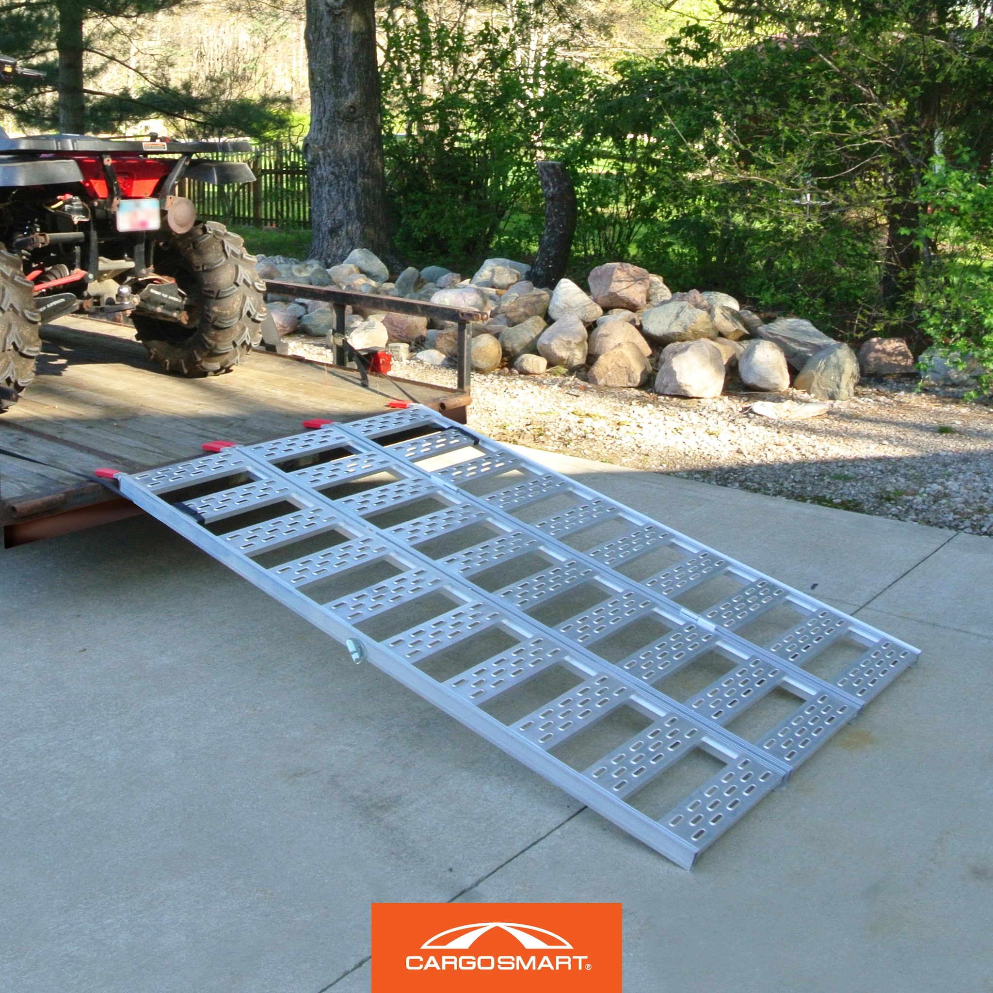 CargoSmart Tri Fold Ramp with Treads
