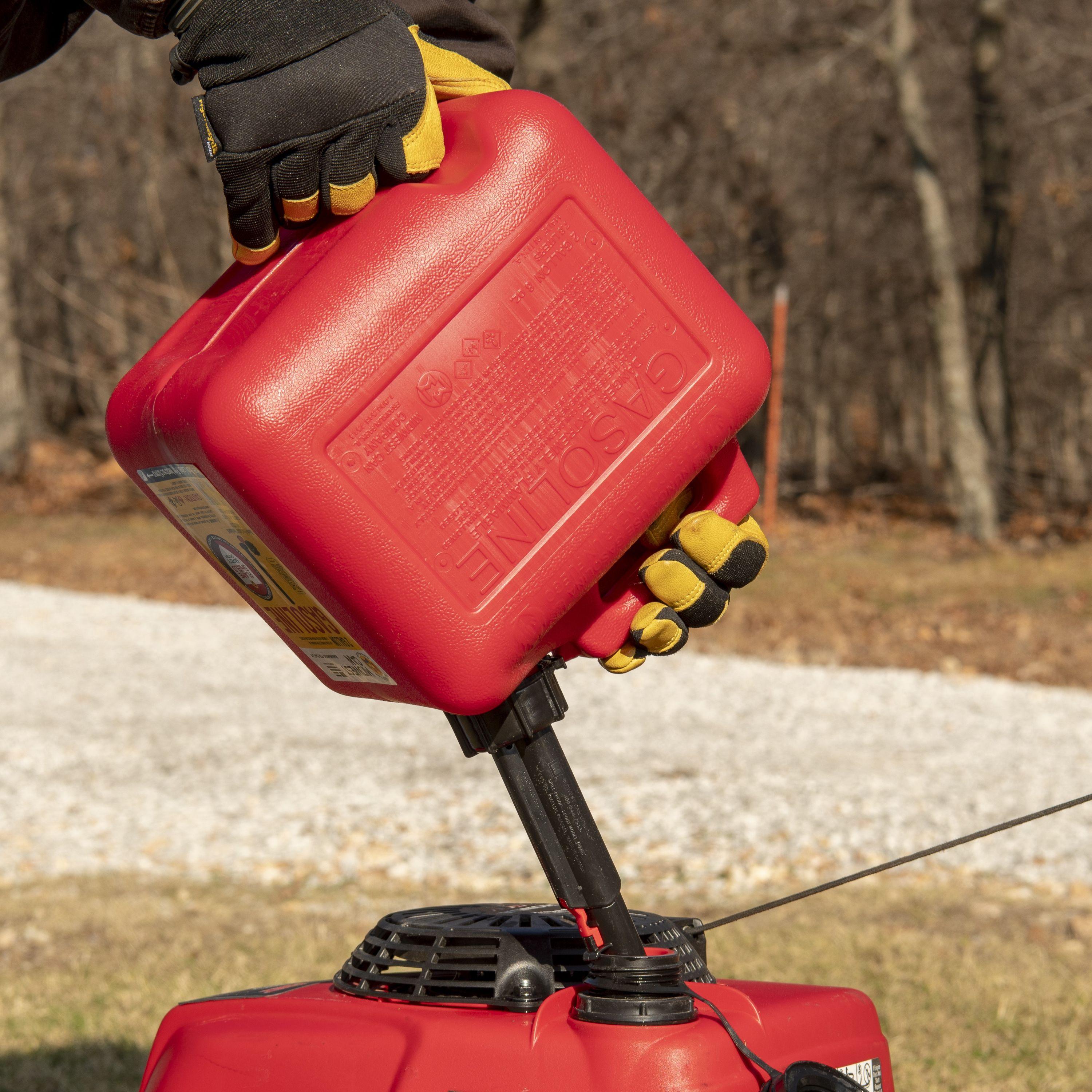 Midwest Can 2gal Fuel Storage | AutoZone