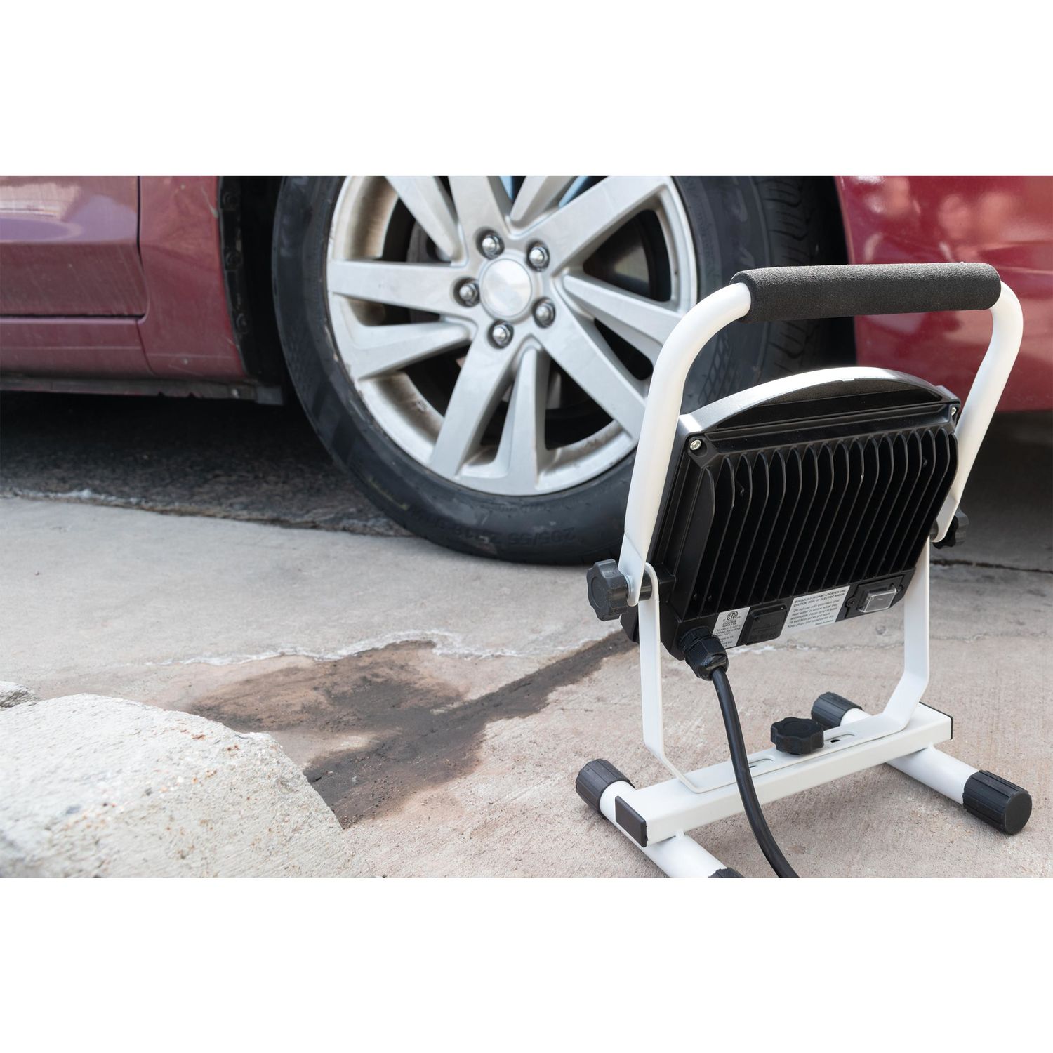 SureBilt Work Light SB-507-U | AutoZone