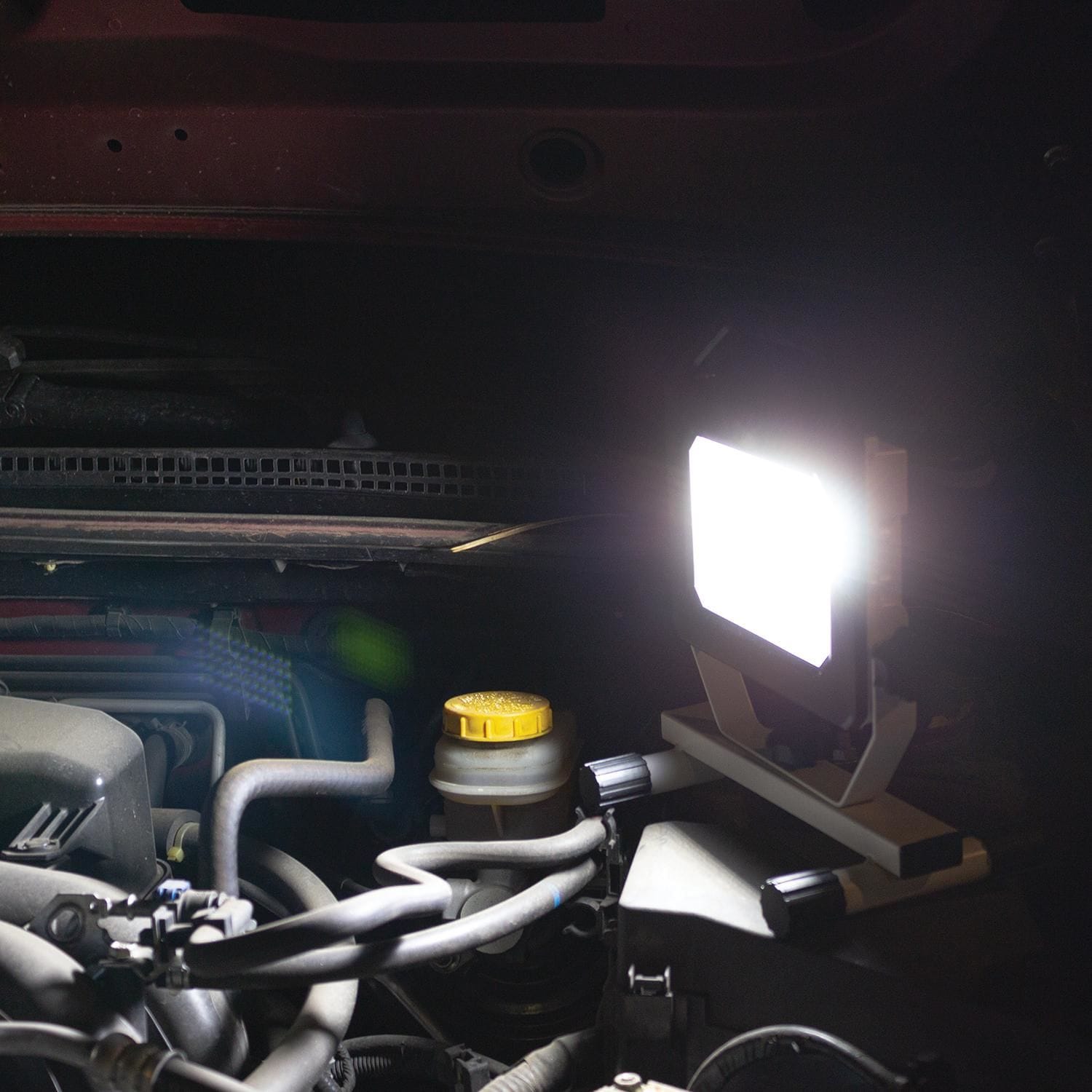 SureBilt Work Light SB-508R | AutoZone