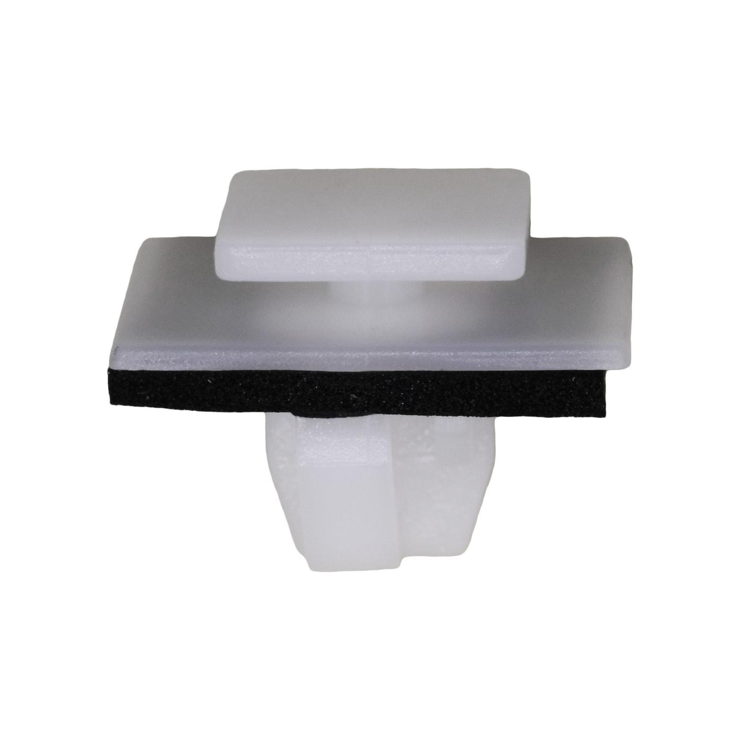 Auveco Molding Retainer 21136 | AutoZone