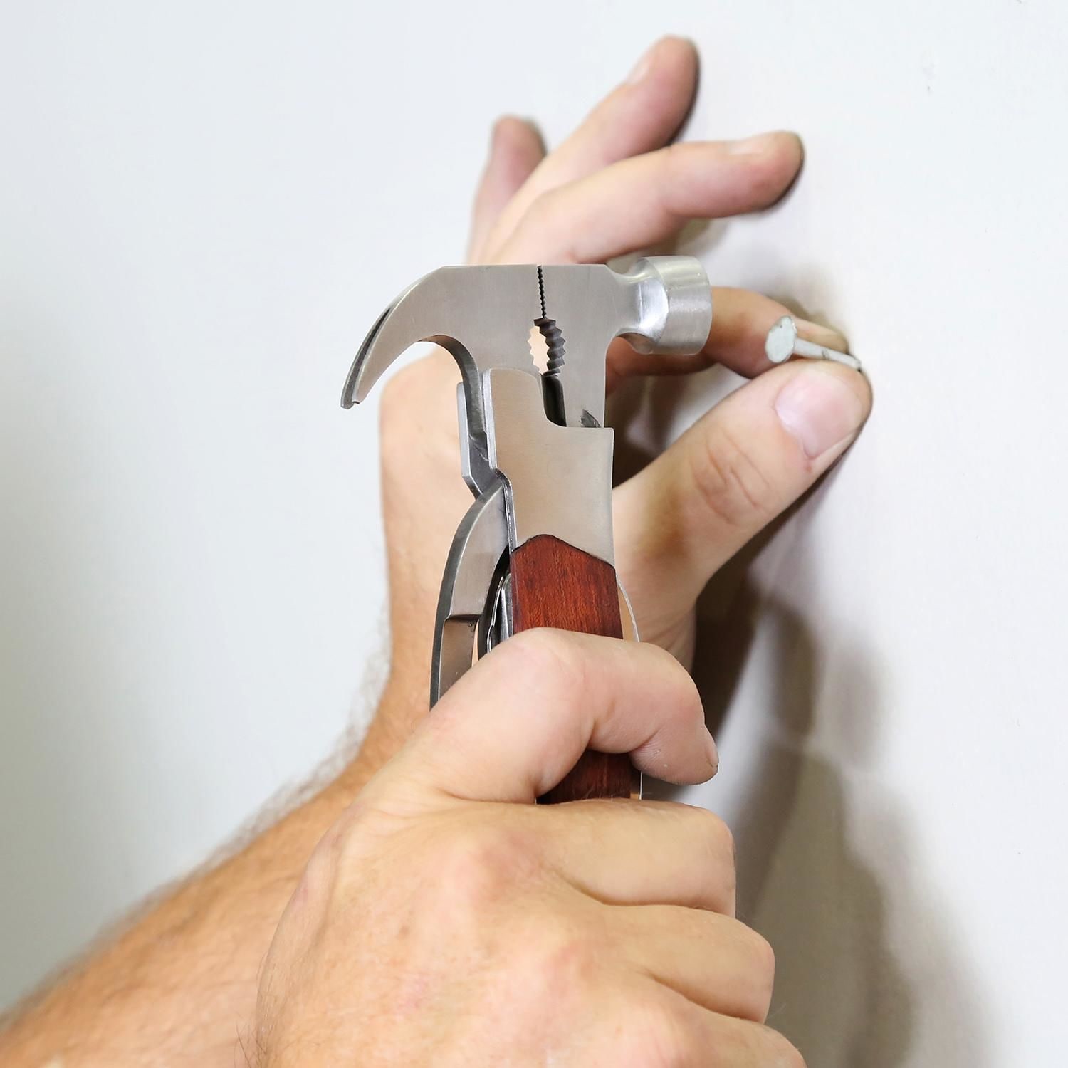 Great Neck Hammer 14-in-1 Multi Tool | AutoZone