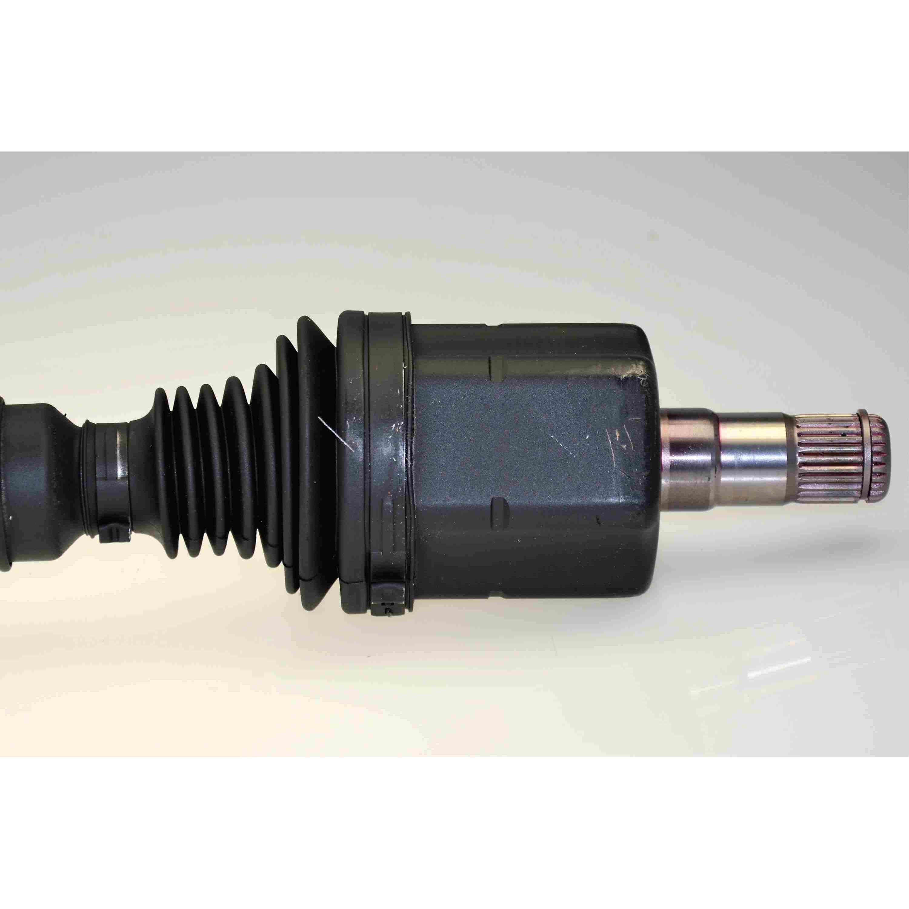 ジョナー・アクセル GKN Lobro CV Axle Assembly 306259 | AutoZone