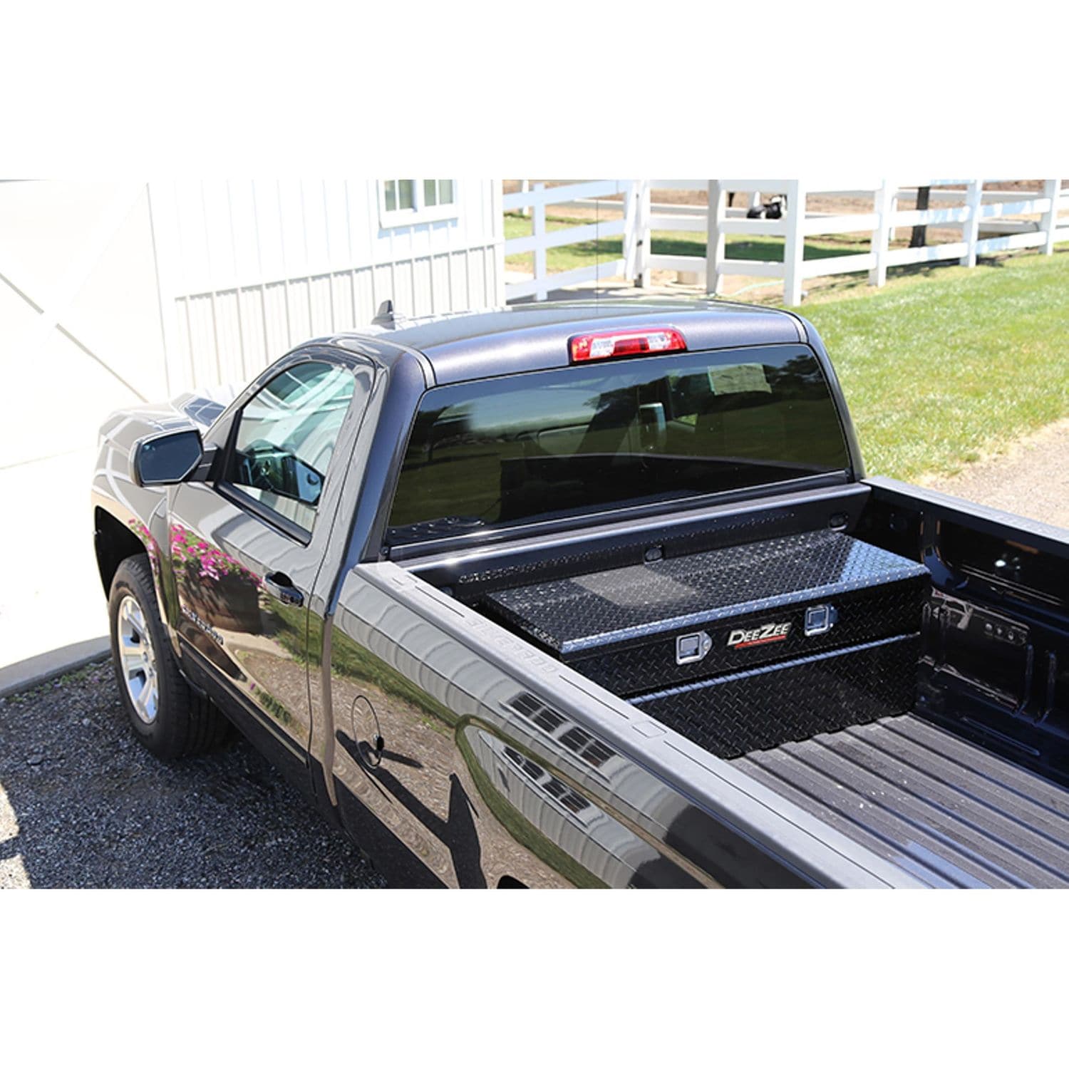 Dee Zee Truck Tool Box DZ8546B | AutoZone