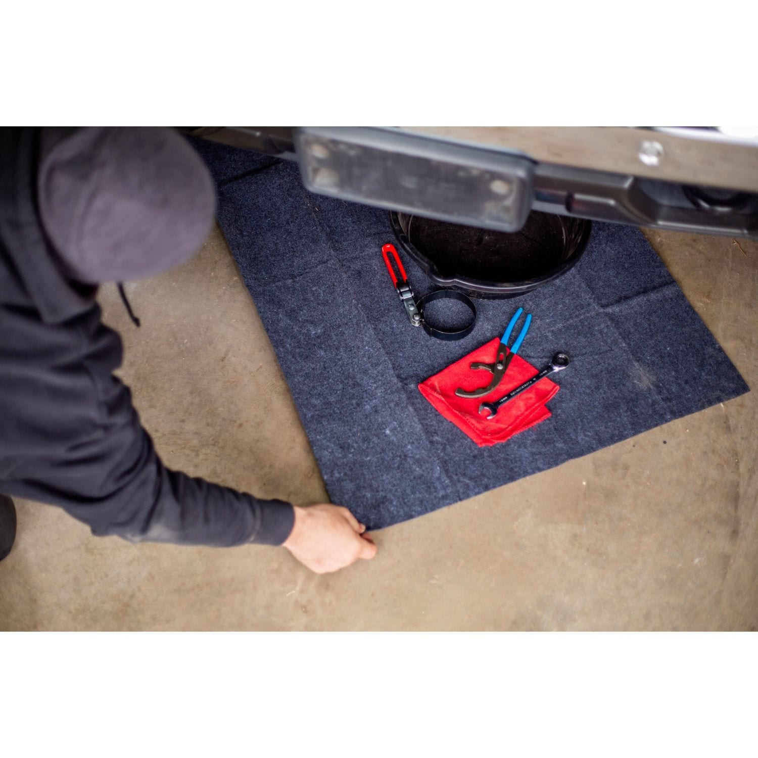 STP Multi-Purpose Absorbent Mat 071153491120 | AutoZone