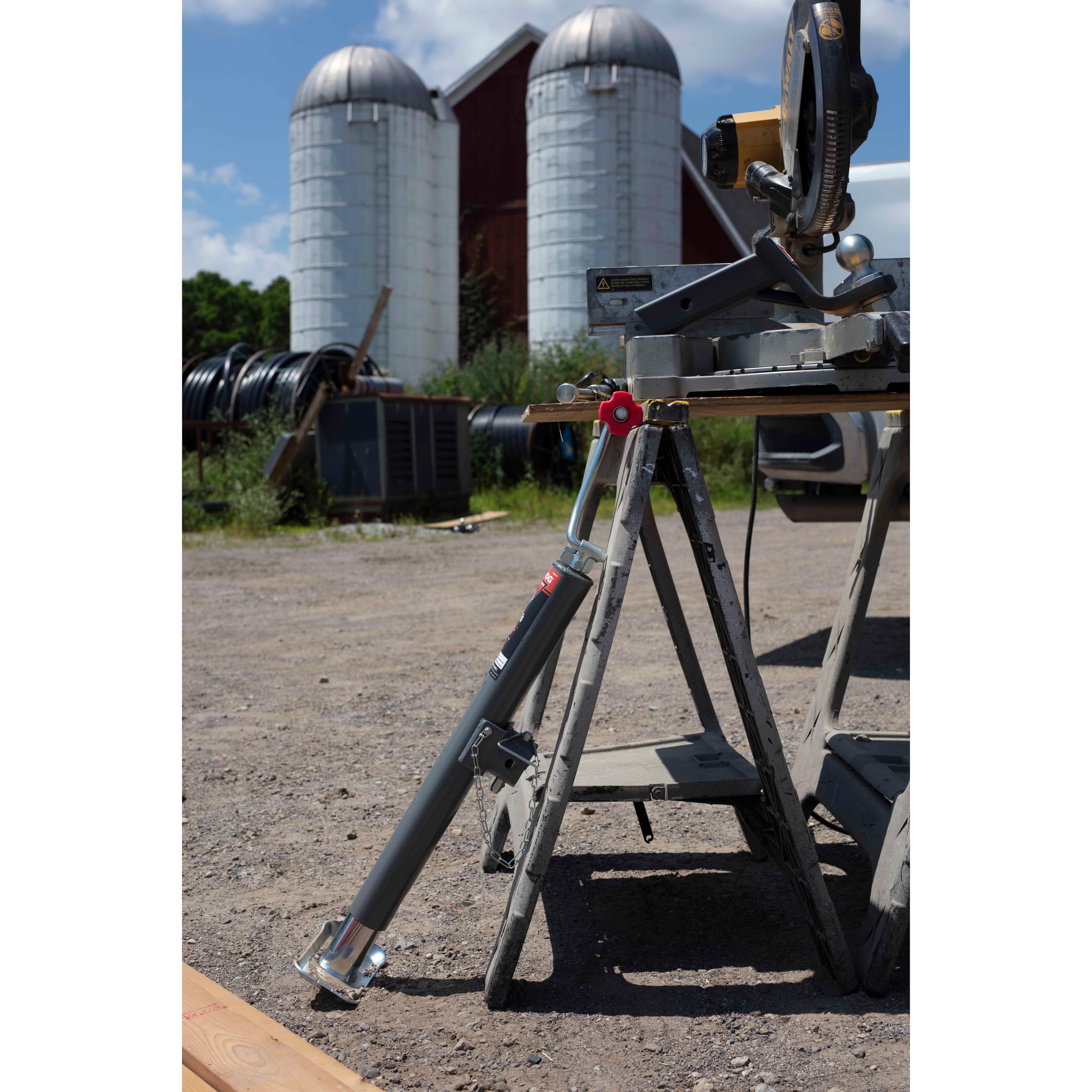 Bulldog 15in Travel 2,000lbs Trailer Jack | AutoZone
