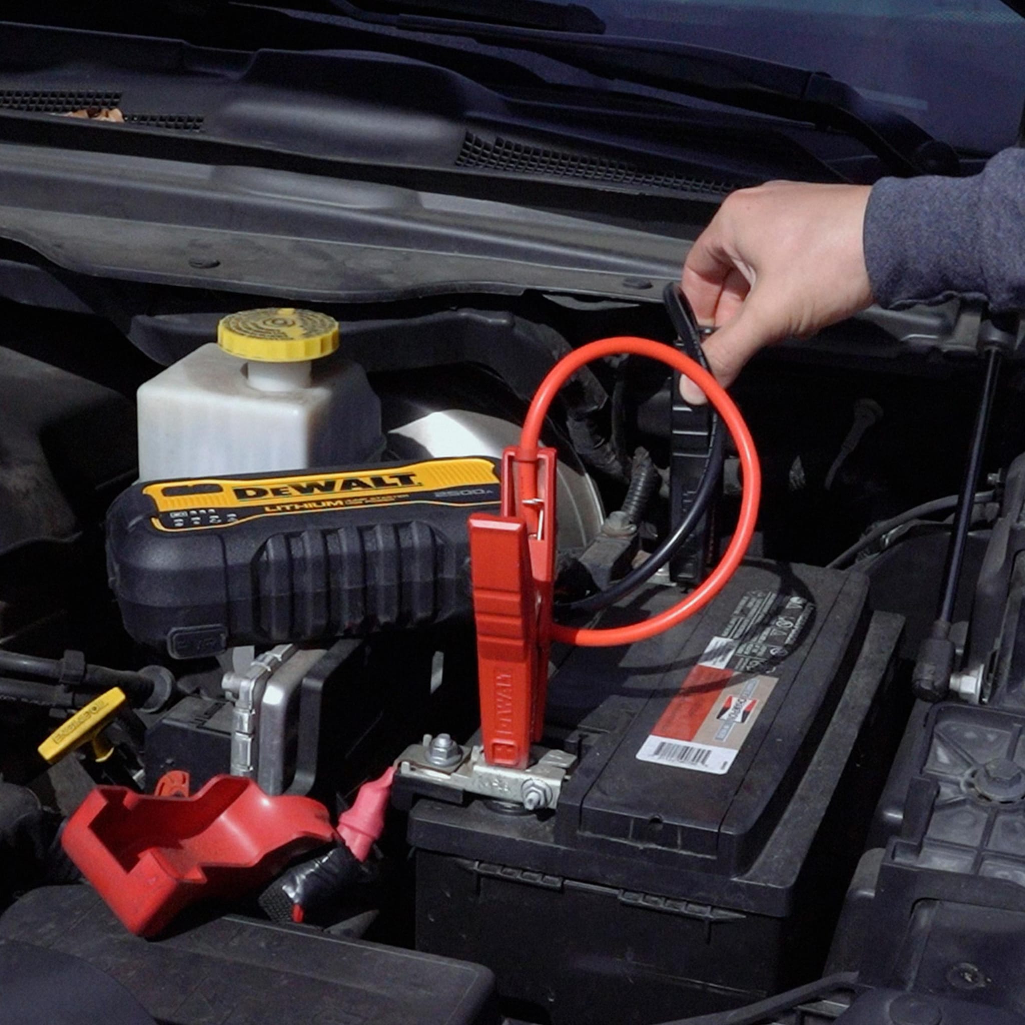 Auto Zone Jumpbox Dewalt 2500 Amp Vehicle Jump Starter | AutoZone