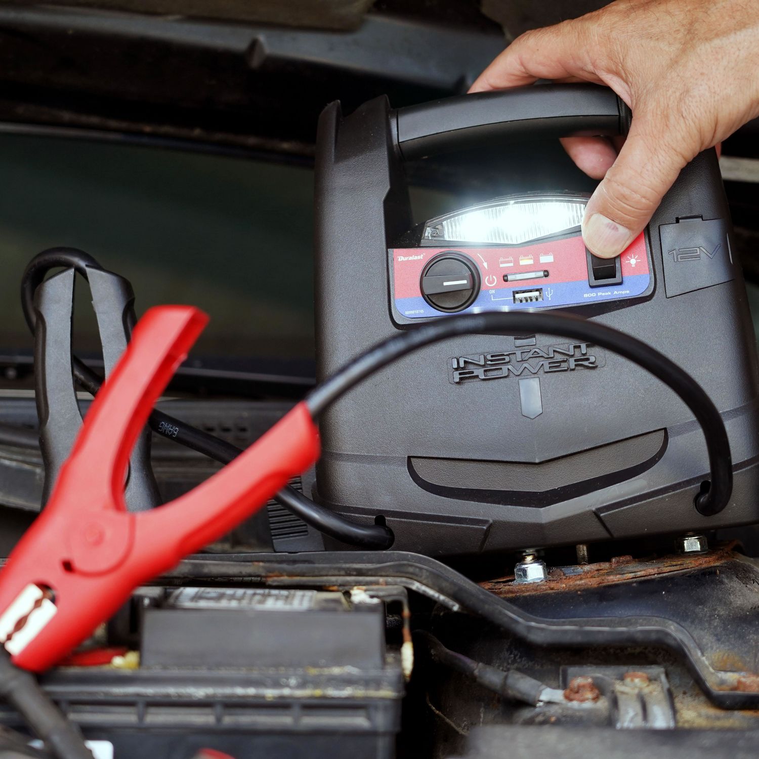 cigarette lighter jump starter autozone Duralast 800 Amps Portable Battery Jump Starter DL-800