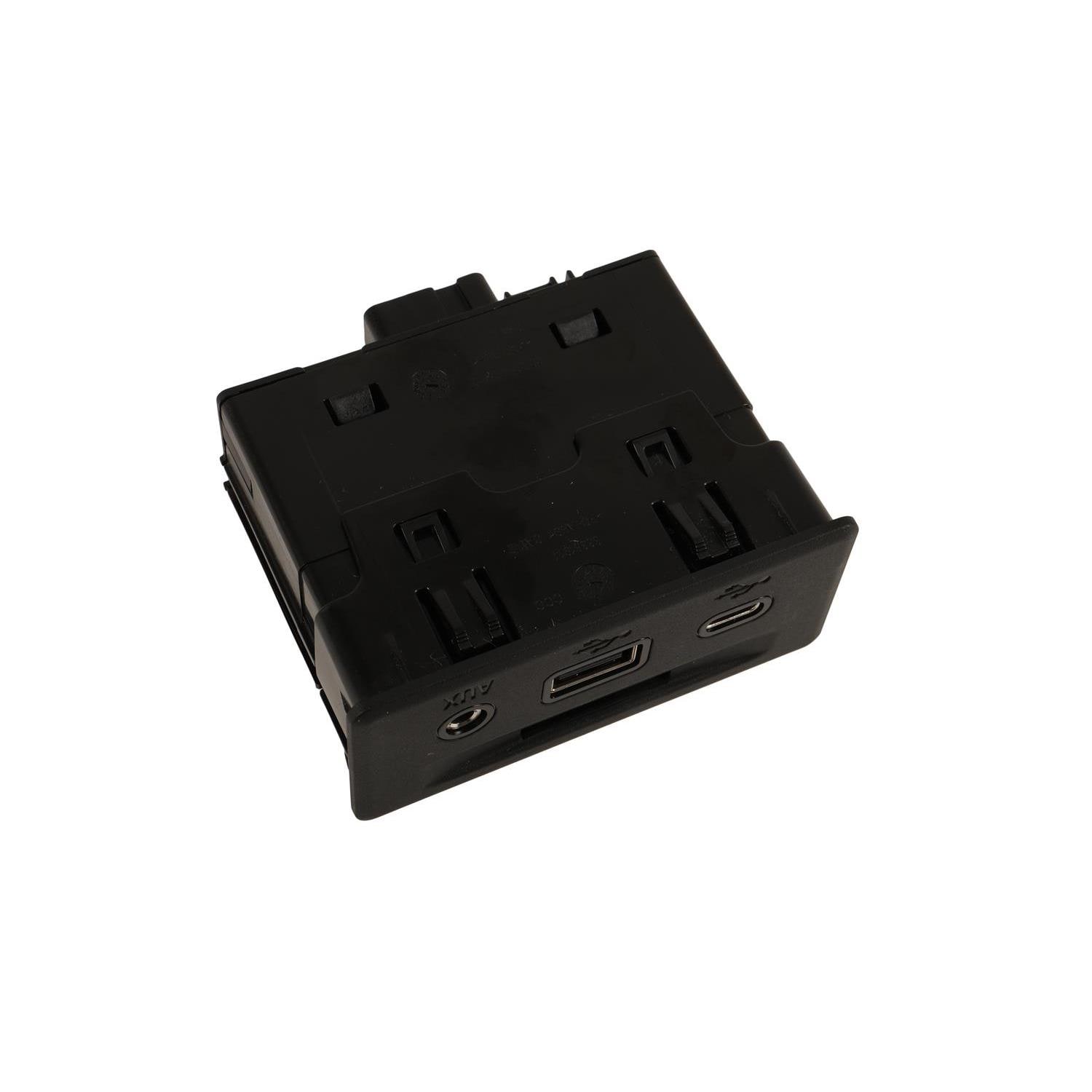 GM Genuine Parts Audio Auxiliary Jack 13529862 | AutoZone