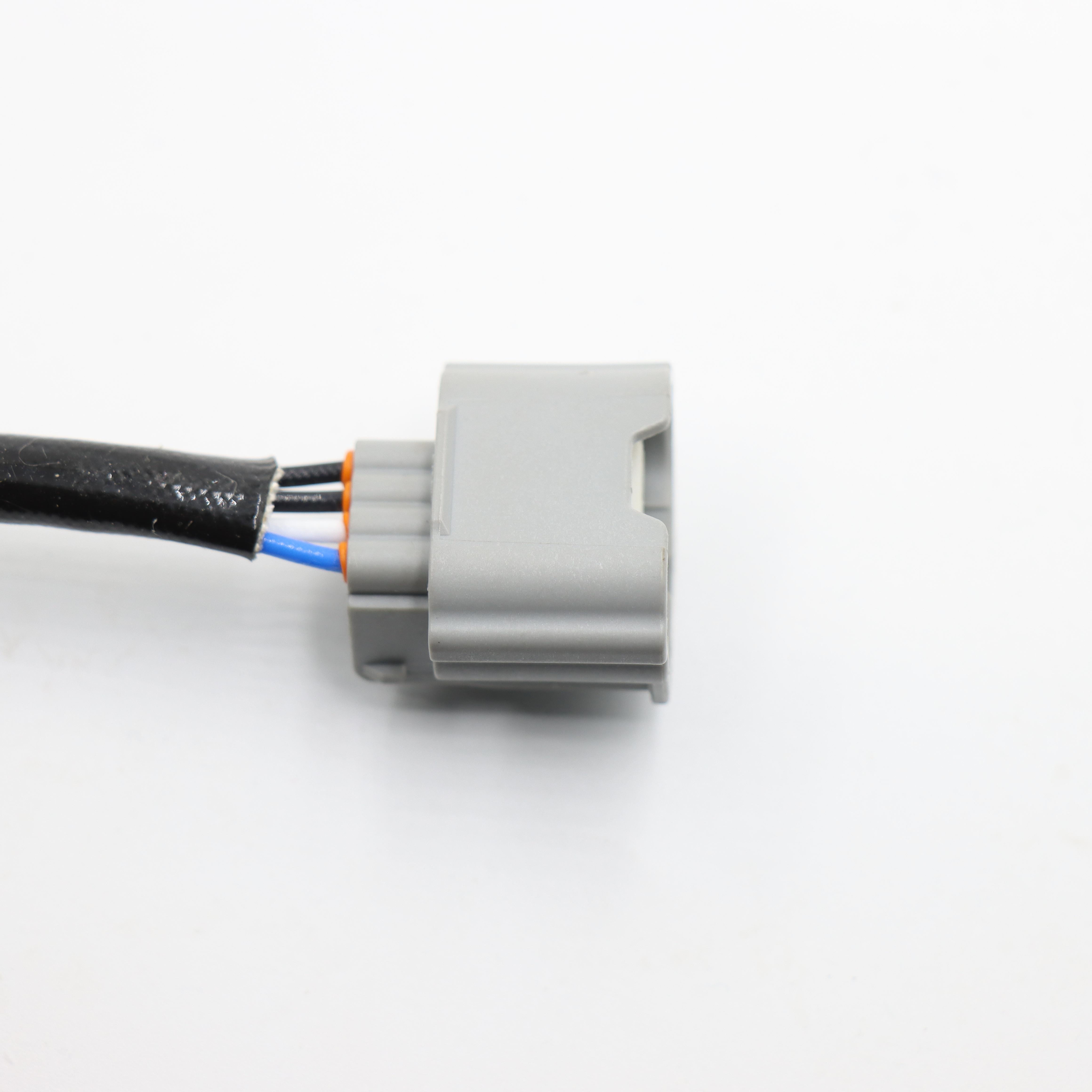 Duralast Air / Fuel Ratio Sensor DL207-0320 | AutoZone