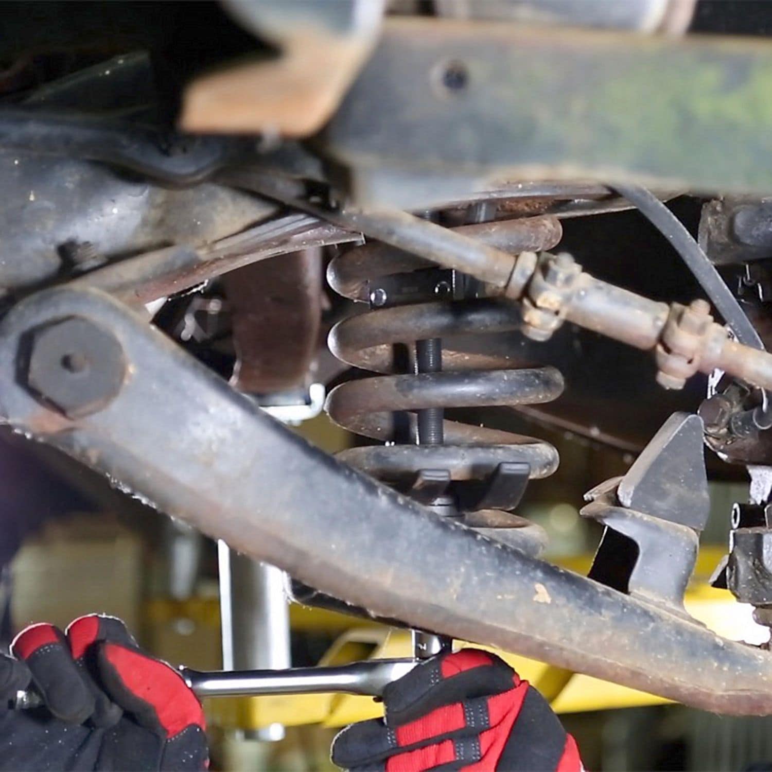 OEMTOOLS Coil Spring Compressor | AutoZone