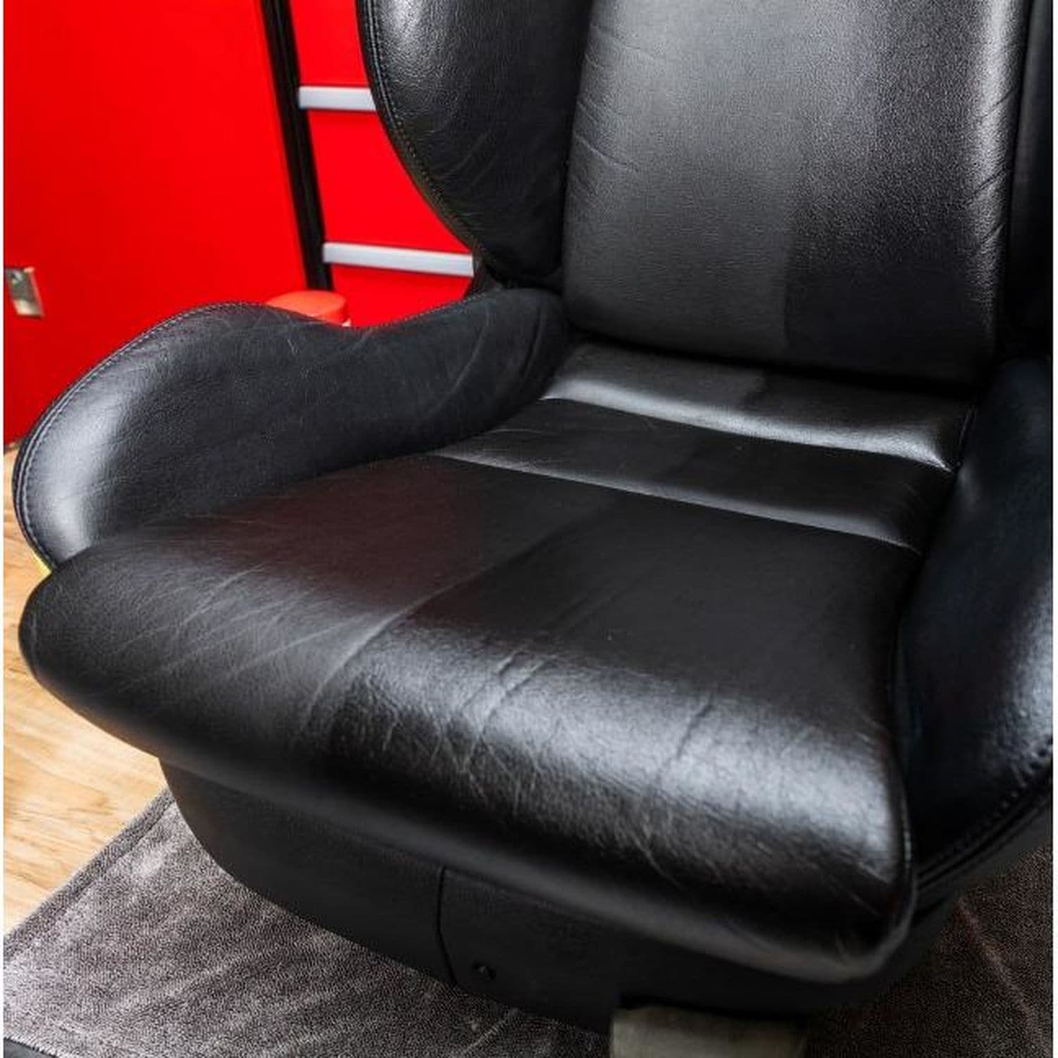 Griot's Garage Leather 3-in-1 Cleaner Conditioner and Protectant Spray 22oz