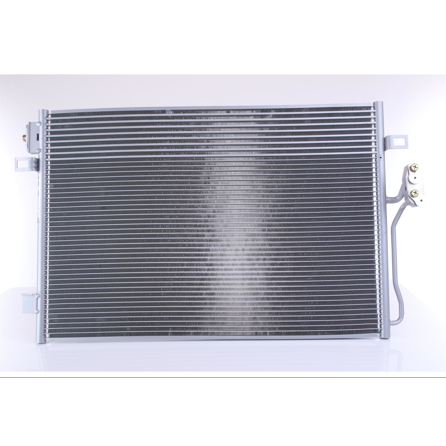 Condensatore climatizzatore Nissan Primera P11 96-02